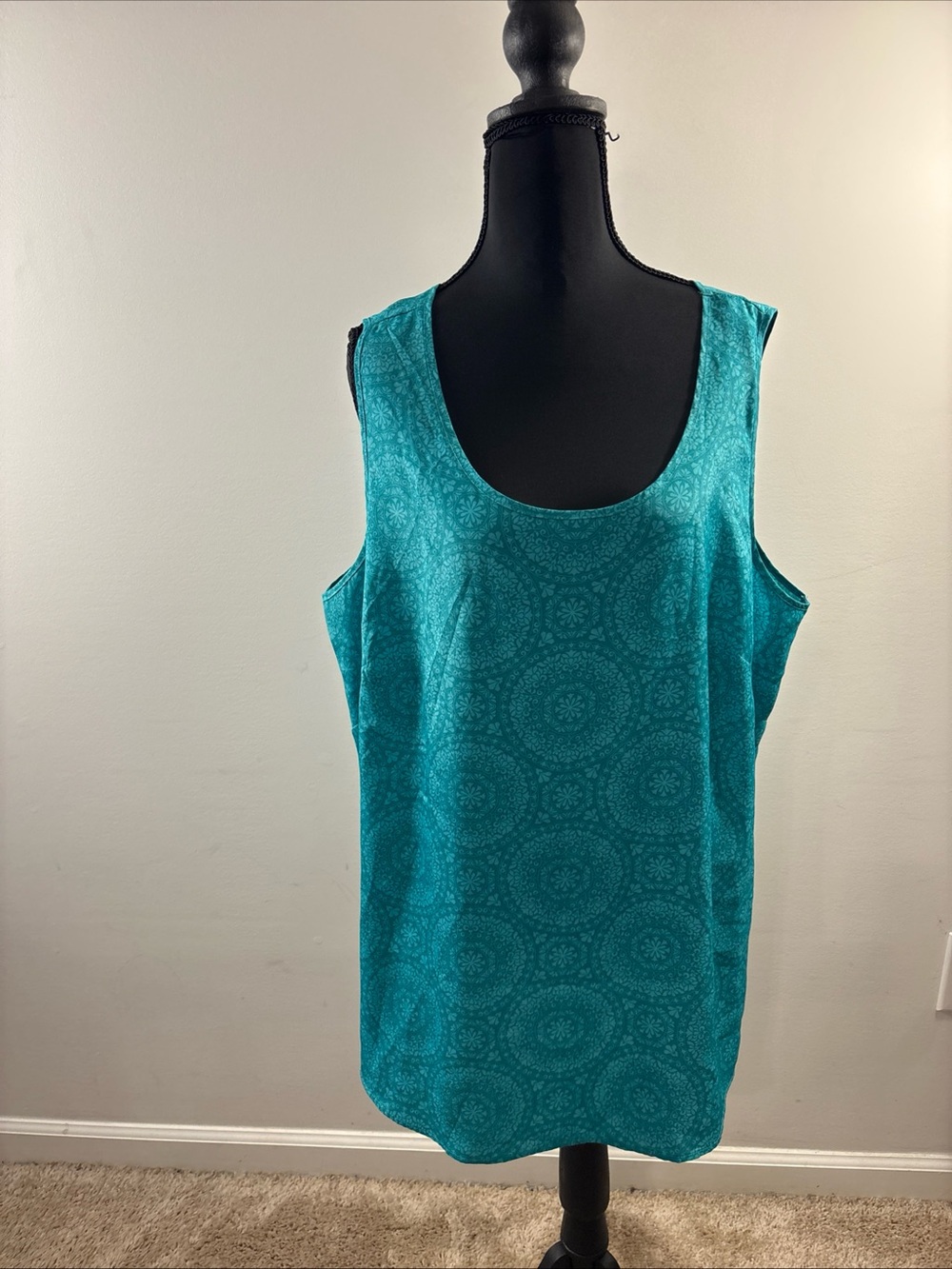 Faded Glory Teal Sleeveless Scoop Neck Tank Top. 645 - Picture 2 of 9